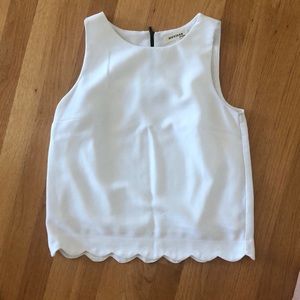 White Scallop Tank